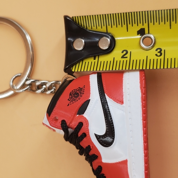 Air Jordan (Pair) 2 Keychain Mini 3D Super Realistic, in a hard Plastic Box (C25 - Picture 13 of 15